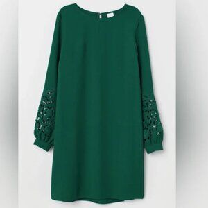 ✨ H&M Lace Cut-Out Balloon Sleeve Dress✨